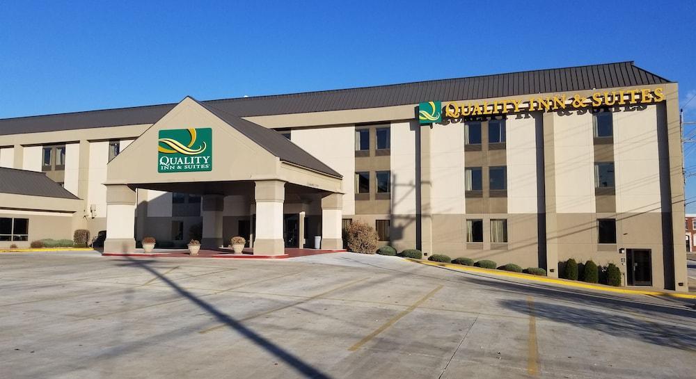 Quality Inn & Suites Quincy - Downtown Luaran gambar