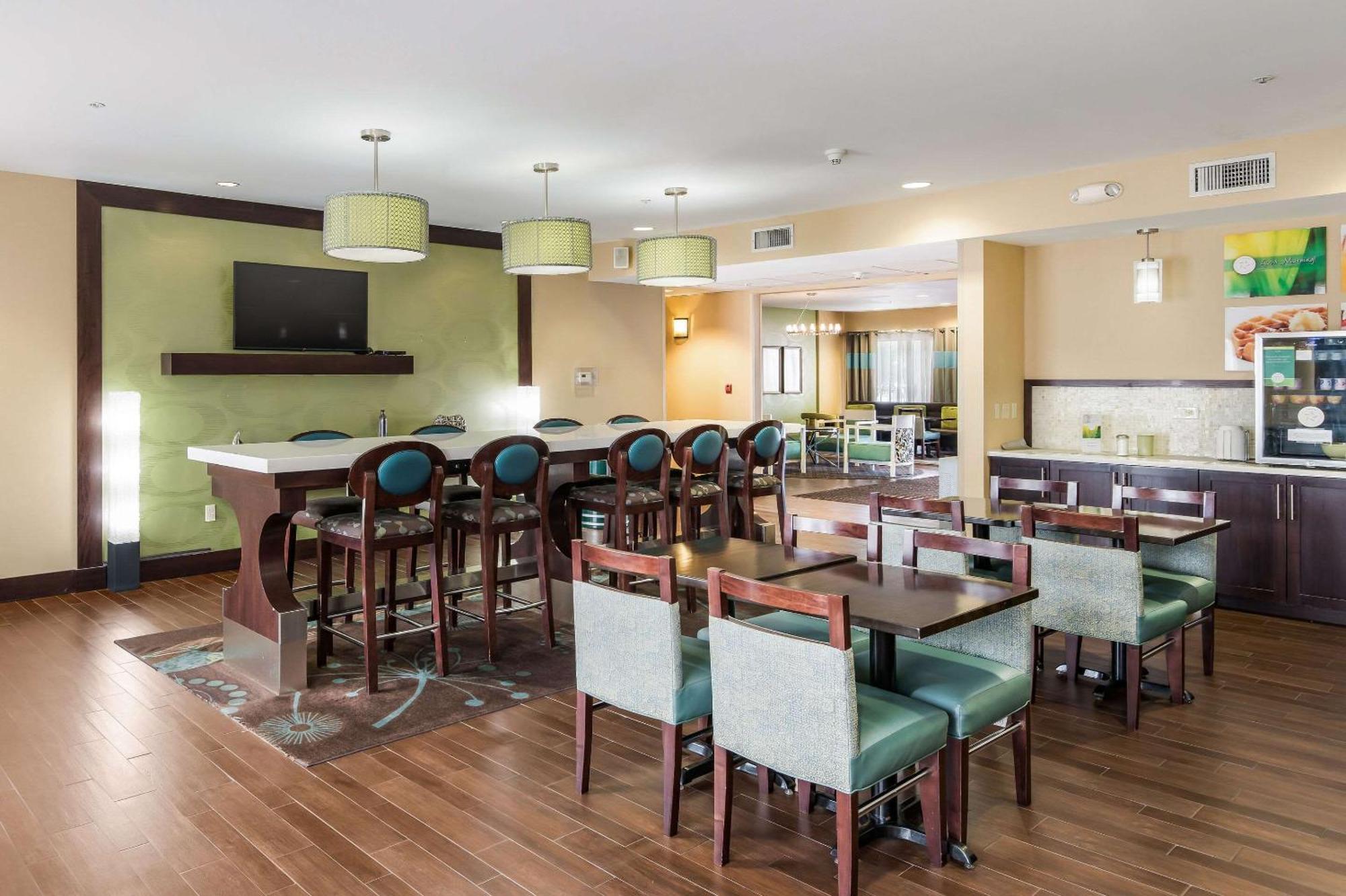 Quality Inn & Suites Quincy - Downtown Luaran gambar