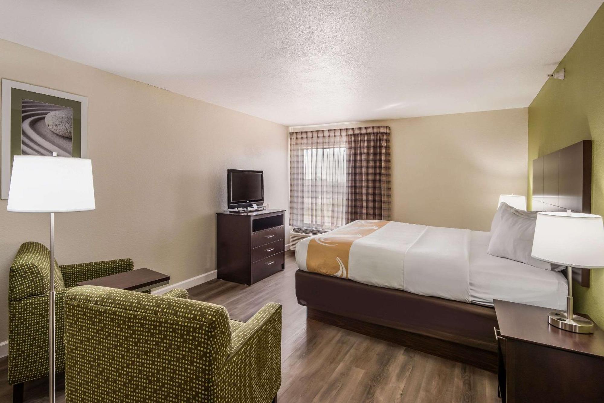 Quality Inn & Suites Quincy - Downtown Luaran gambar