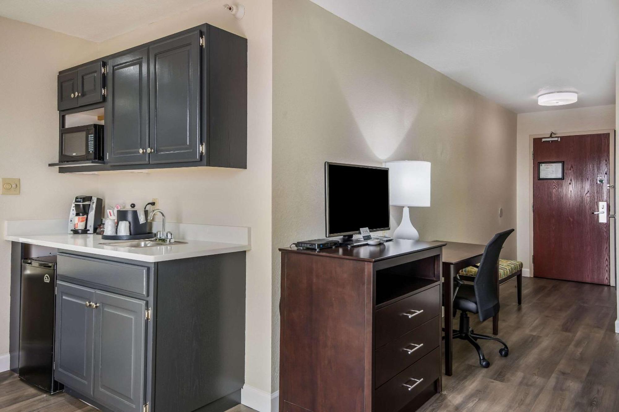 Quality Inn & Suites Quincy - Downtown Luaran gambar