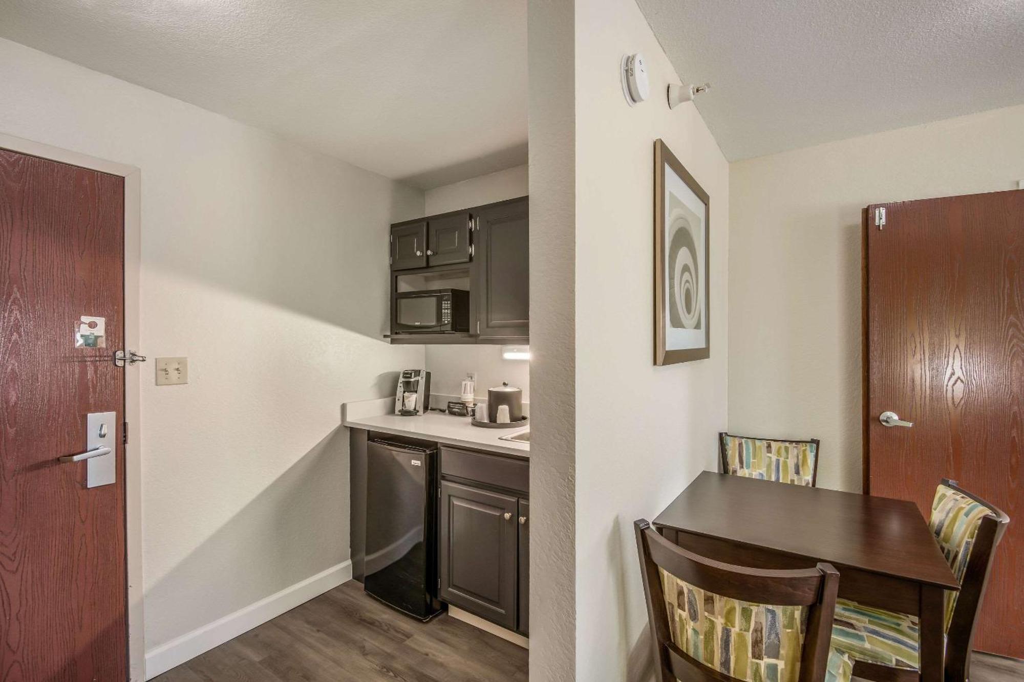 Quality Inn & Suites Quincy - Downtown Luaran gambar