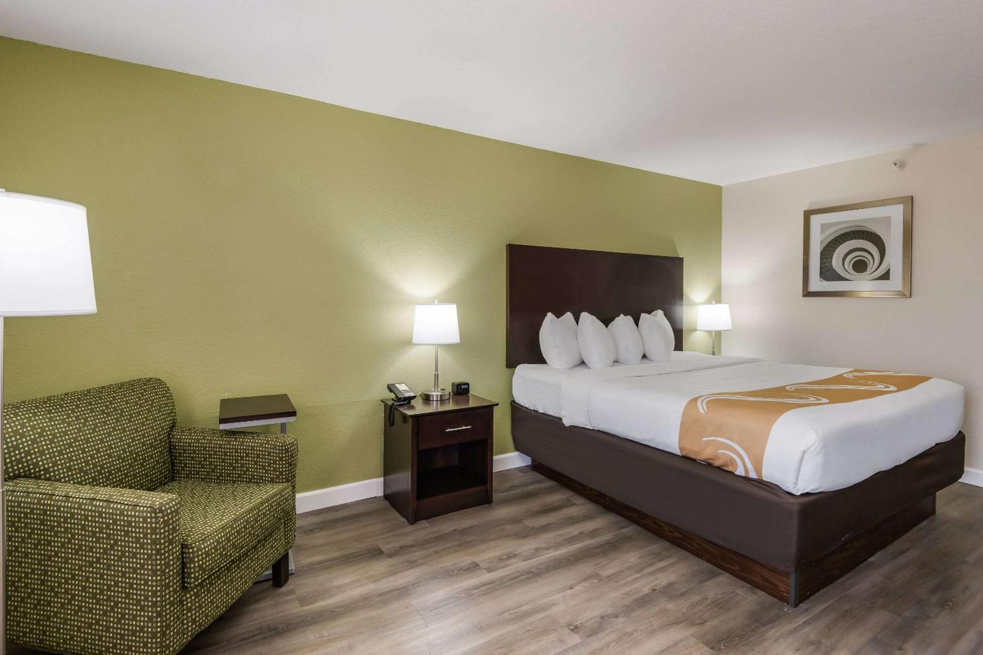 Quality Inn & Suites Quincy - Downtown Luaran gambar