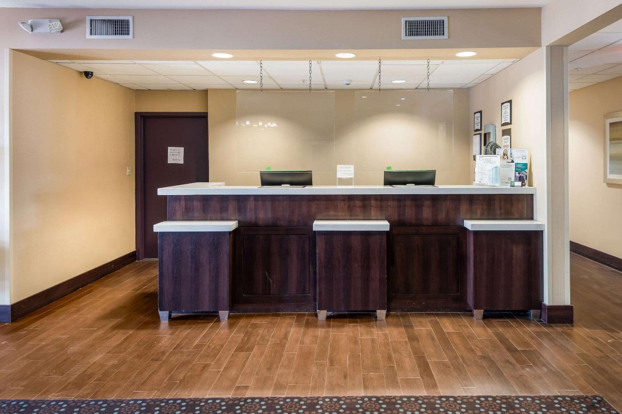 Quality Inn & Suites Quincy - Downtown Luaran gambar