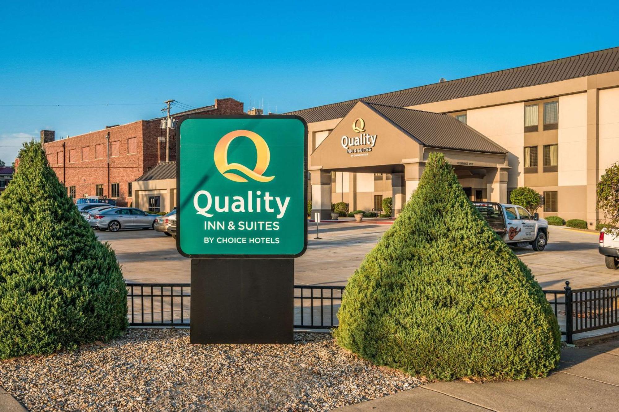 Quality Inn & Suites Quincy - Downtown Luaran gambar